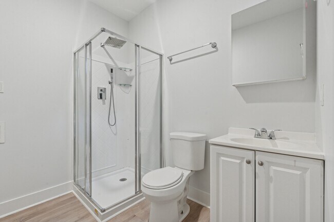 Building Photo - 2862 N Stillman St