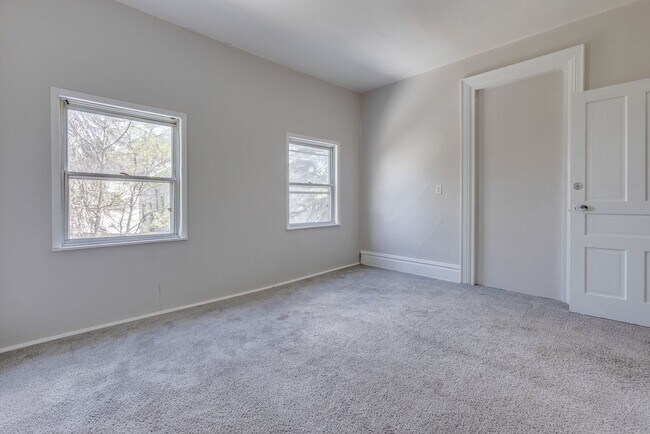 Building Photo - 1783 Arlington Ave