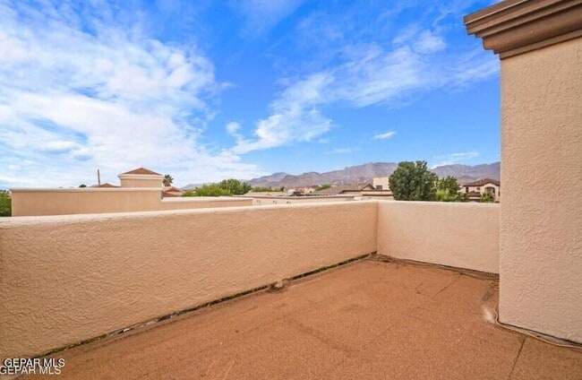 Building Photo - 5416 Pedro Lucero Dr