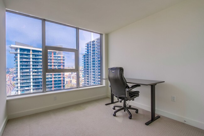Building Photo - 1388 Kettner Blvd