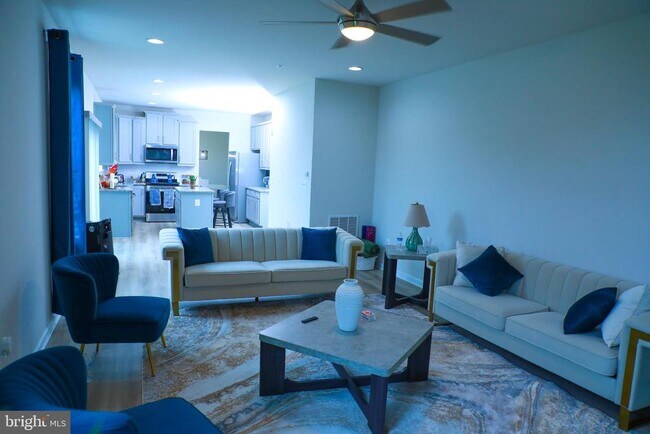 Building Photo - 11801 Asbury Dr