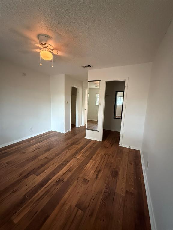 Building Photo - 3405 Willowrun Cove