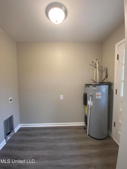 Building Photo - 117 Interstate Farm Rd