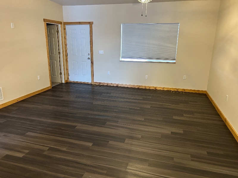 Building Photo - 351 W Buttercup Way