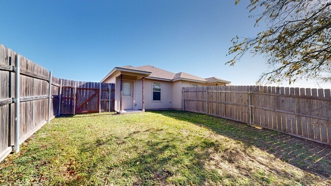 Building Photo - Cozy and affordable family home in Temple