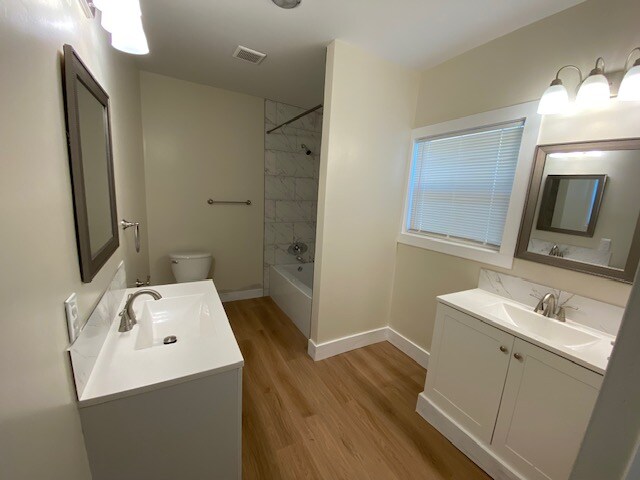 Building Photo - 1306 Calvit St