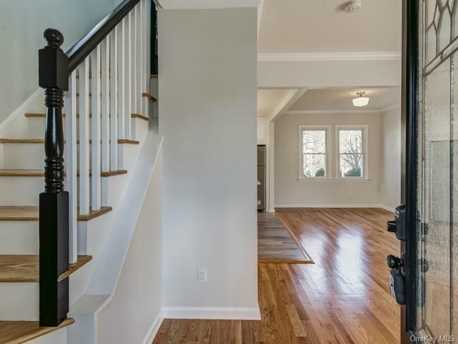 Building Photo - 232 Franklin Ave