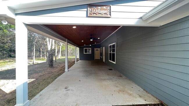 Building Photo - 141 Sendero Blvd