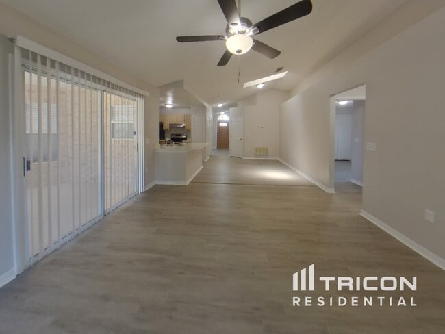 Building Photo - 3222 Crestwood Forest Dr