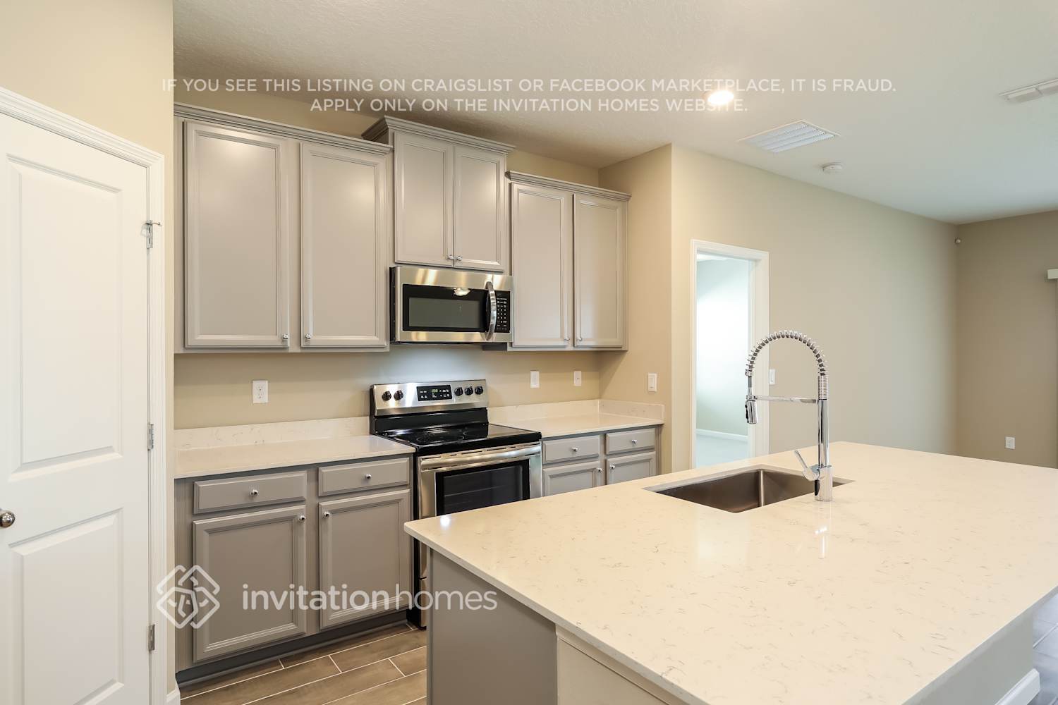 Building Photo - 6743 Falls Chase Ln