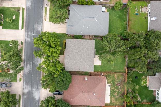 Building Photo - 5017 Cleves St