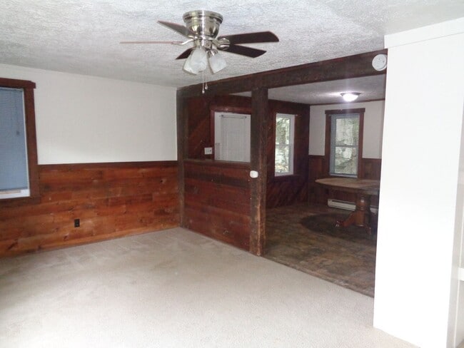 Building Photo - 2858 US-321