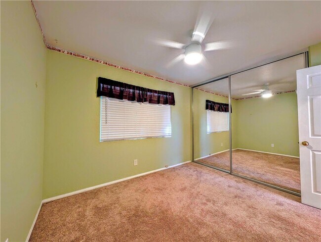 Building Photo - 7754 Fox Tail Ct