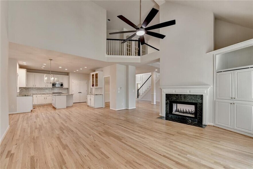 Building Photo - 6415 Sterling Dr