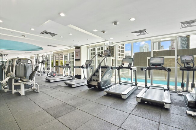 Amenities - 55 SE 6th St