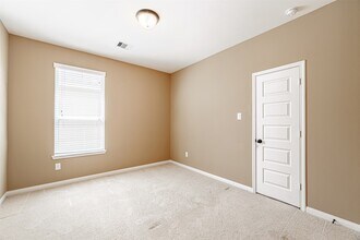 Building Photo - 4607 Rockton Hills Ln