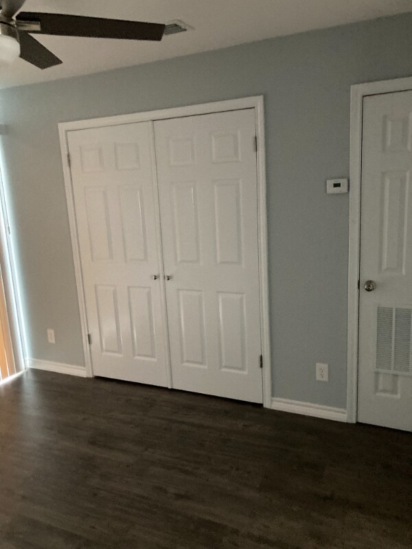 Building Photo - 2109 Kerria Ave