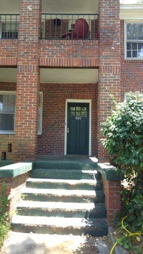 Front view - 806 Heidt St
