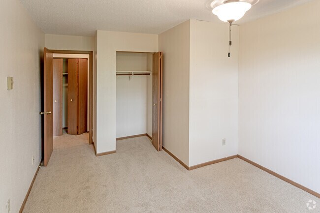 Interior Photo - Water's Edge Townhomes