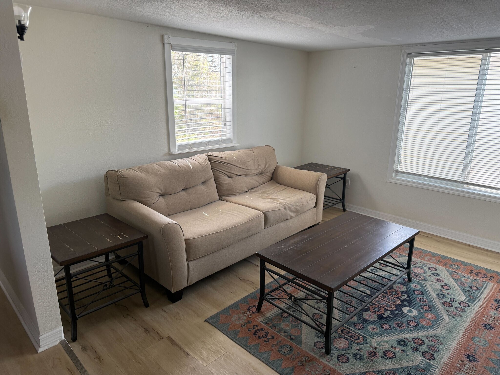 Building Photo - 262 Taho Cir