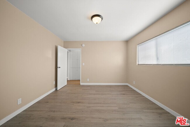 Building Photo - 4810 St Elmo Dr