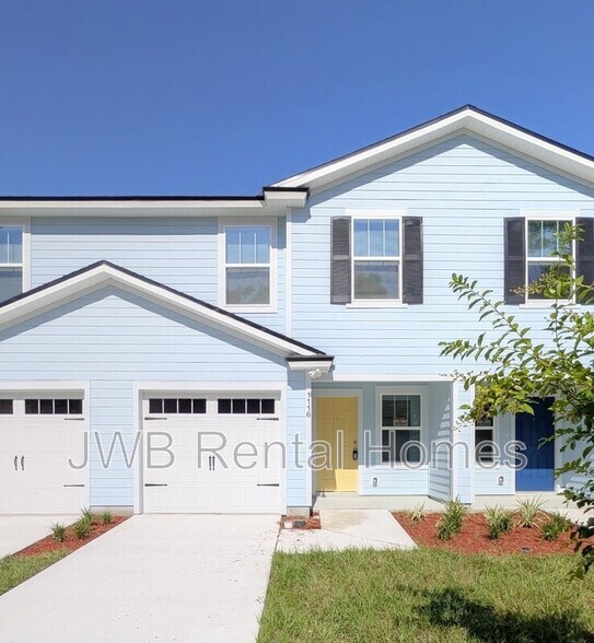 Building Photo - 1116 Comanche St