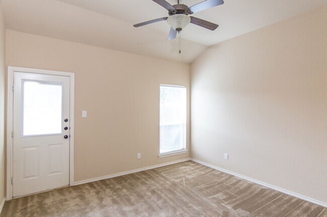 Building Photo - 1407 Piedmont Dr