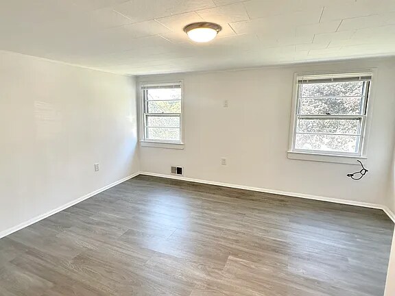 Building Photo - 109 Grand St