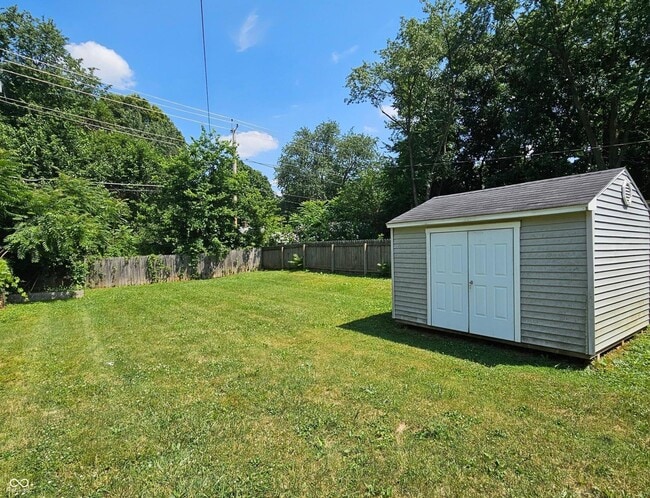 Building Photo - 4943 Indianola Ave