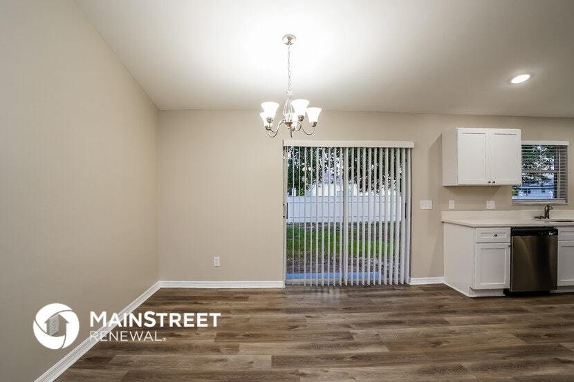 Building Photo - 1406 NW 8th Pl