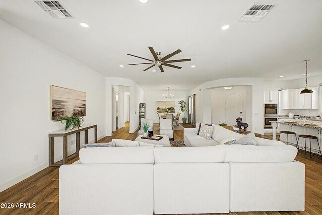 Building Photo - 2083 E Scorpio Pl