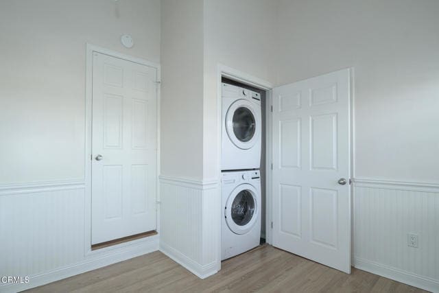 Building Photo - 3845 Sunset Ln