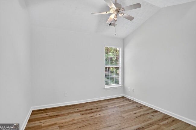 Building Photo - 1308 Gates Cir SE
