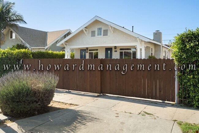 Building Photo - 1507 W 50th St