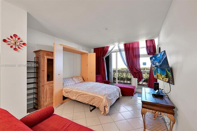 Building Photo - 16711 Collins Ave
