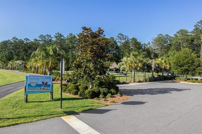 Building Photo - 652 Ocean Hammock Lp