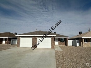 Building Photo - BRAND NEW CONSTRUCTION! 2 Bed/2 Bath Duplex.