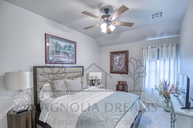 Building Photo - 2227 Kimball Dr