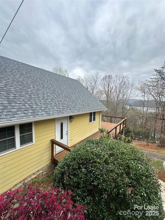Building Photo - 236 Lakeview Dr