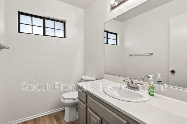 Building Photo - 27099 Rainbow Creek Dr