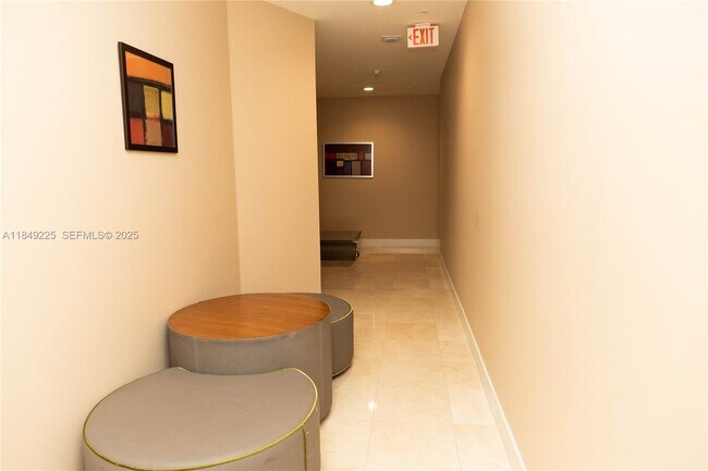 Building Photo - 150 Sunny Isles Blvd