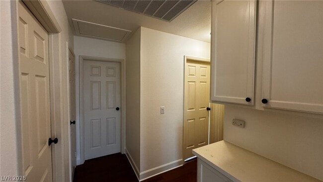 Building Photo - 3025 Harborside Dr