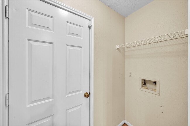 Building Photo - 16531 Tranquil Dr