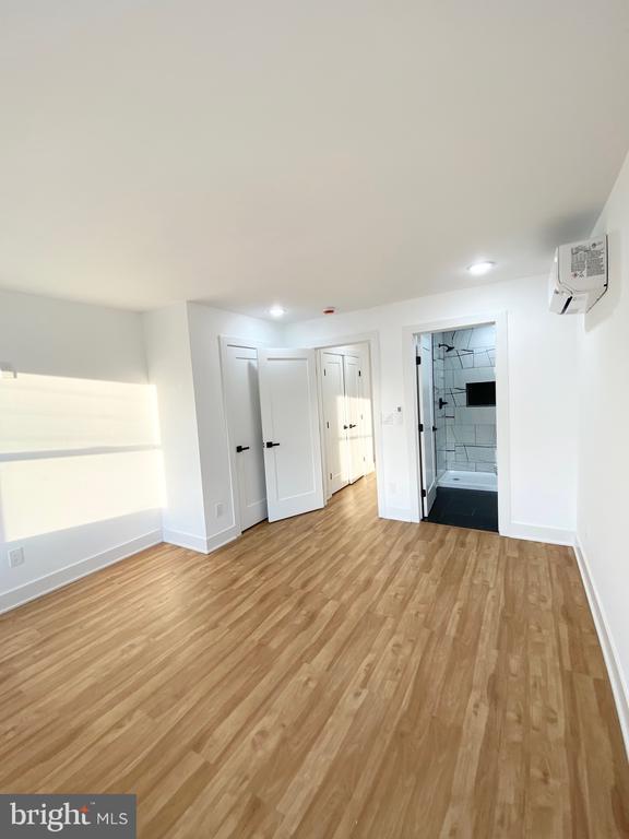 Building Photo - 2533 N 7th St