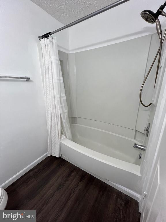 Building Photo - 12209 Peach Crest Dr