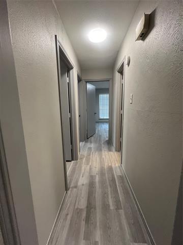 Building Photo - 826 Skyline Dr