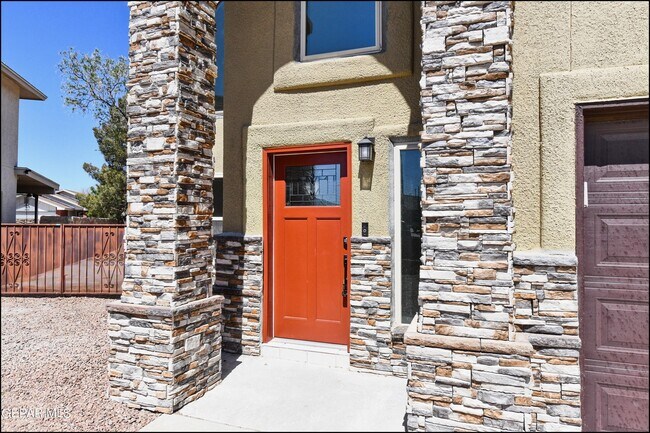 Building Photo - 3413 Tea Rose Pl