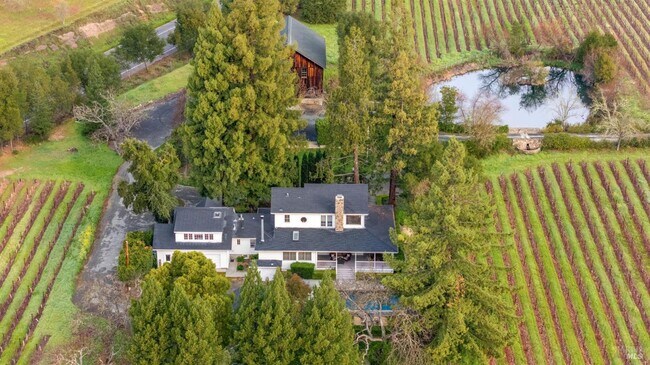 Building Photo - 2850 Silverado Trail N