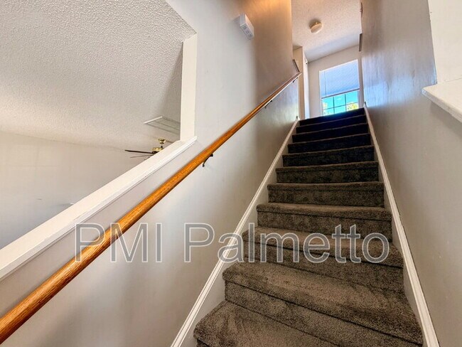 Building Photo - 5 Sterling Ridge Ct