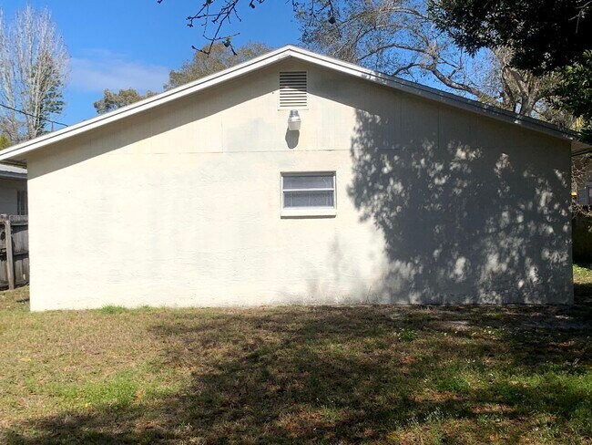 Building Photo - 4134 12th Ave S